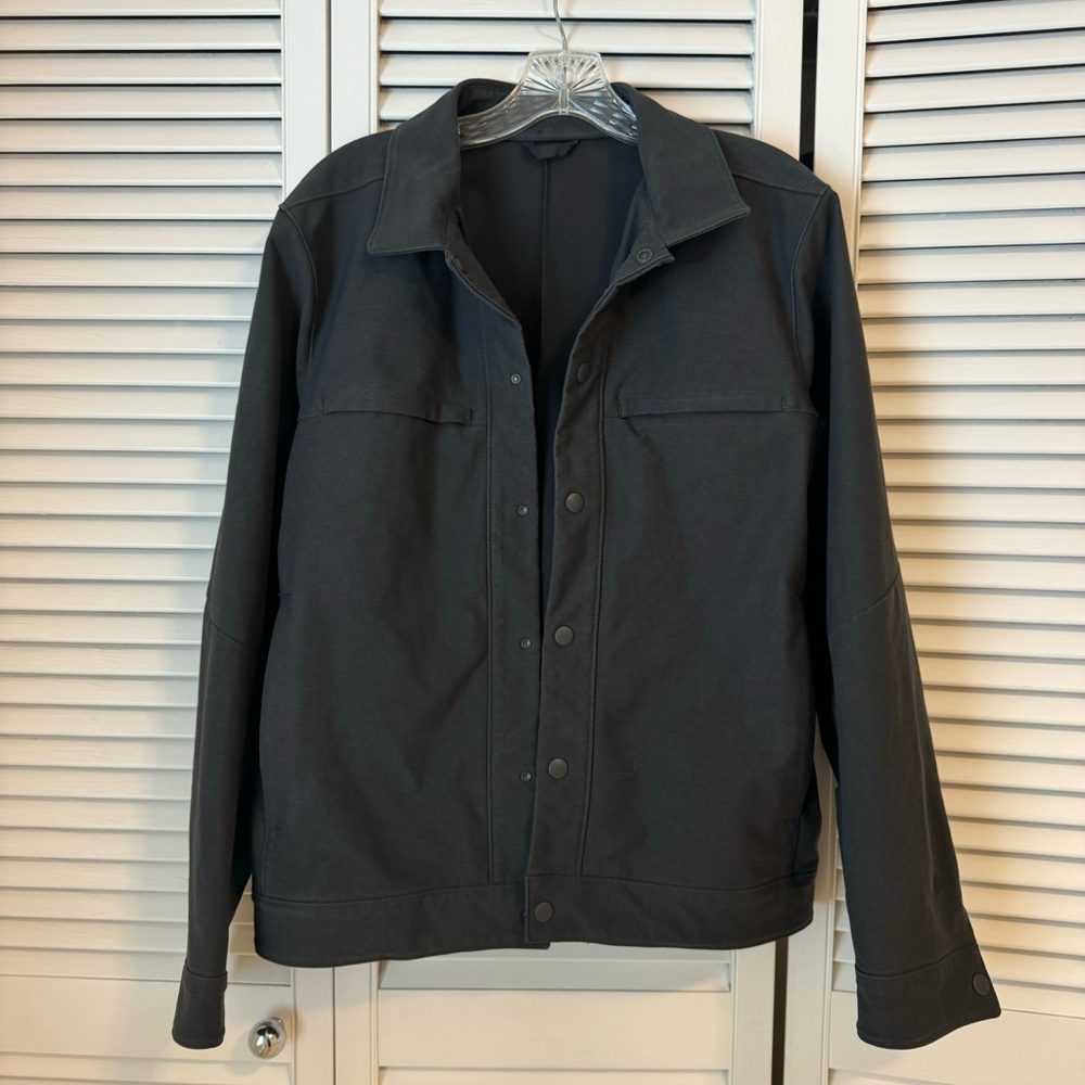 Lululemon Men’s city excursion jacket